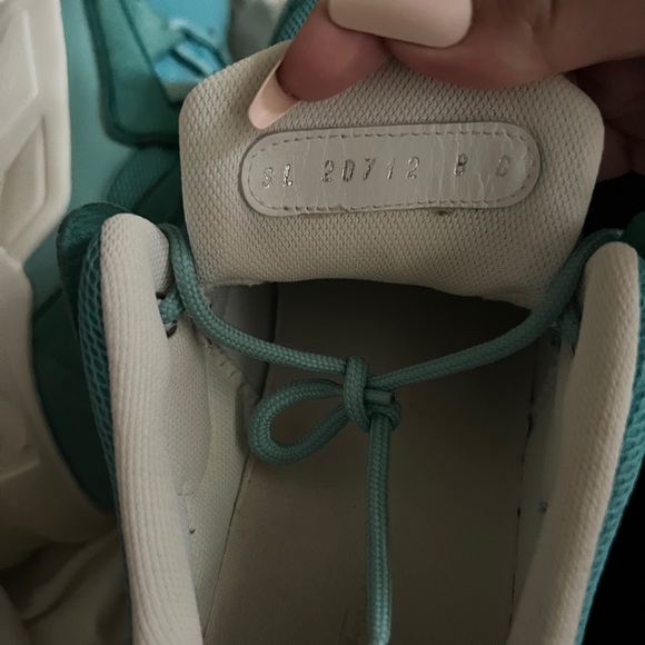 Salvatore Ferragamo sneakers - Picture 2 of 3